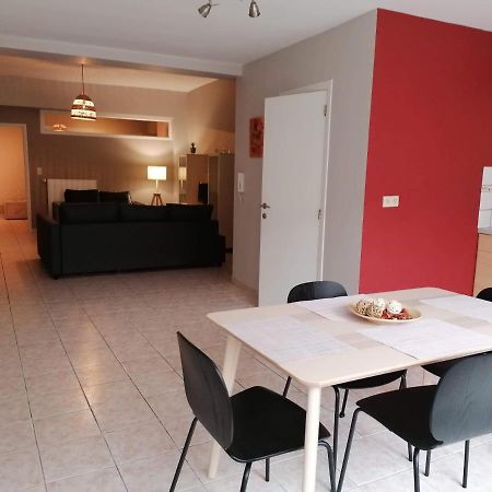 Superbe Appartement De 65M2 A 6061 Montignies-Sur-Sambre Шарлеруа Екстер'єр фото
