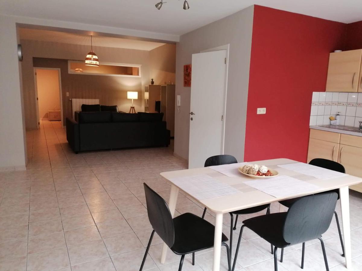 Superbe Appartement De 65M2 A 6061 Montignies-Sur-Sambre Шарлеруа Екстер'єр фото