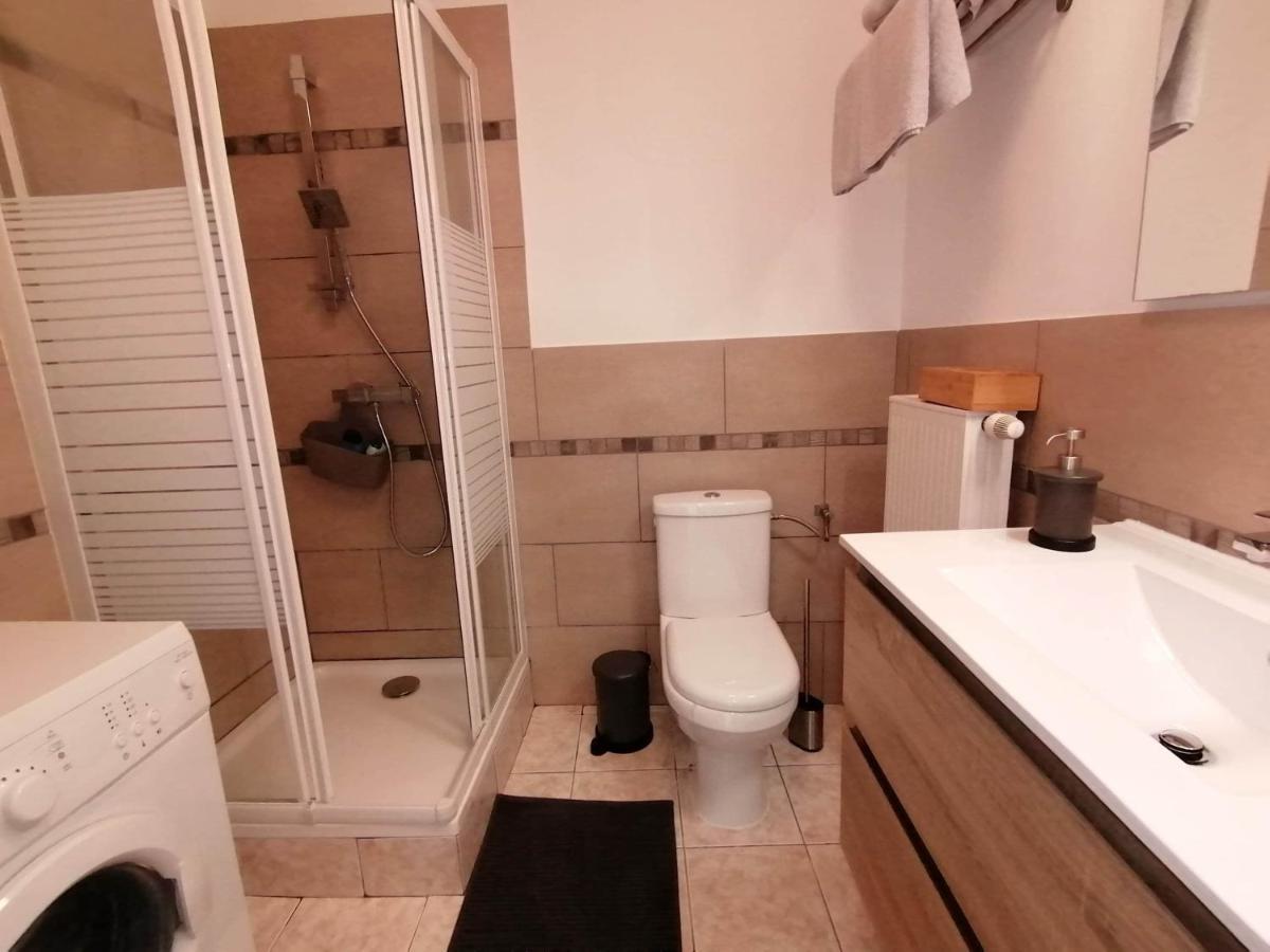 Superbe Appartement De 65M2 A 6061 Montignies-Sur-Sambre Шарлеруа Екстер'єр фото